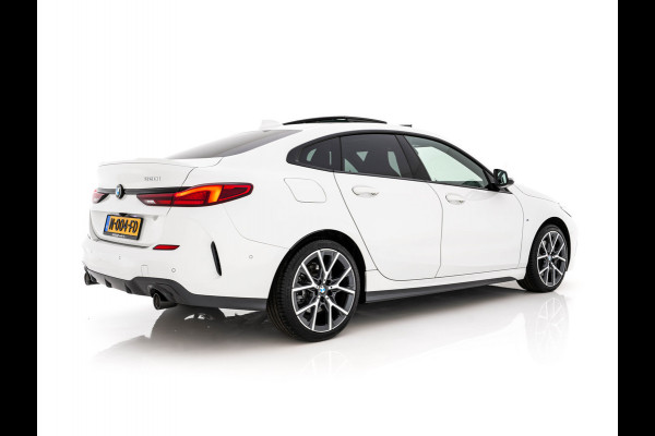 BMW 2 Serie Gran Coupé 220i M-Sportpack Business Edition (INCL-BTW) Aut. *PANO | MICROFIBRE-SPORTSEATS | FULL-LED | DIGI-COCKPIT | CAMERA | NAVI-FULLMAP | HIFI-SOUND | DAB+ | ECC | PDC | CRUISE | CARPLAY | KEYLESS | PRIVACYGLASS | 18"ALU*
