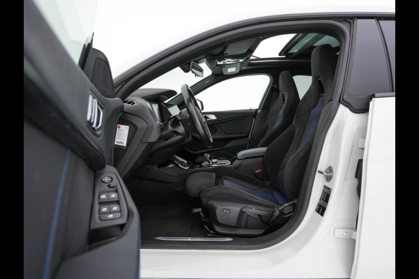 BMW 2 Serie Gran Coupé 220i M-Sportpack Business Edition (INCL-BTW) Aut. *PANO | MICROFIBRE-SPORTSEATS | FULL-LED | DIGI-COCKPIT | CAMERA | NAVI-FULLMAP | HIFI-SOUND | DAB+ | ECC | PDC | CRUISE | CARPLAY | KEYLESS | PRIVACYGLASS | 18"ALU*
