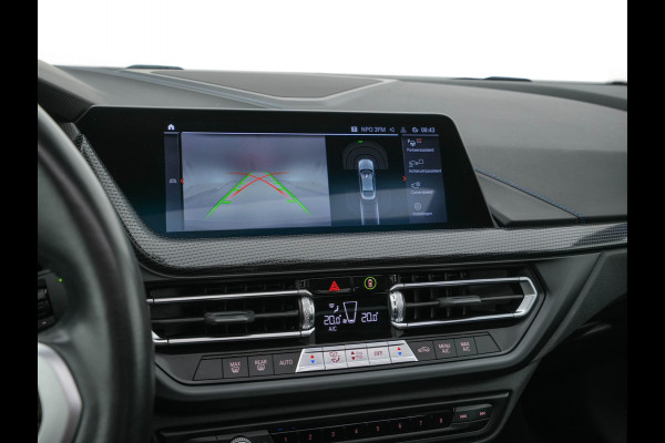 BMW 2 Serie Gran Coupé 220i M-Sportpack Business Edition (INCL-BTW) Aut. *PANO | MICROFIBRE-SPORTSEATS | FULL-LED | DIGI-COCKPIT | CAMERA | NAVI-FULLMAP | HIFI-SOUND | DAB+ | ECC | PDC | CRUISE | CARPLAY | KEYLESS | PRIVACYGLASS | 18"ALU*