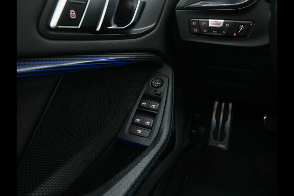 BMW 2 Serie Gran Coupé 220i M-Sportpack Business Edition (INCL-BTW) Aut. *PANO | MICROFIBRE-SPORTSEATS | FULL-LED | DIGI-COCKPIT | CAMERA | NAVI-FULLMAP | HIFI-SOUND | DAB+ | ECC | PDC | CRUISE | CARPLAY | KEYLESS | PRIVACYGLASS | 18"ALU*