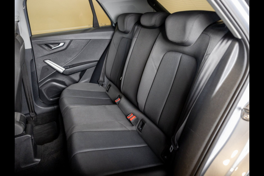 Audi Q2 35 TFSI Advanced edition / 150pk / Stoelverwarming / Adaptieve cruise control / Elektrische achterklep /