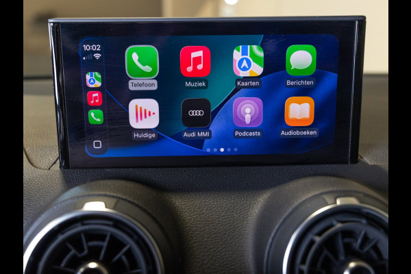 Audi Q2 35 TFSI Advanced edition / 150pk / Stoelverwarming / Adaptieve cruise control / Elektrische achterklep /