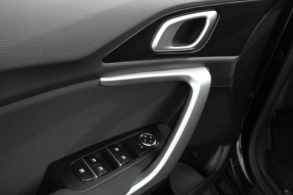 Kia Ceed Sportswagon 1.0 T-GDi Active | Navigatie | Apple Carplay/Android Auto | Climate Control | Camera | Cruise Control | Stoelverwarming | Lichtmetalen Velgen