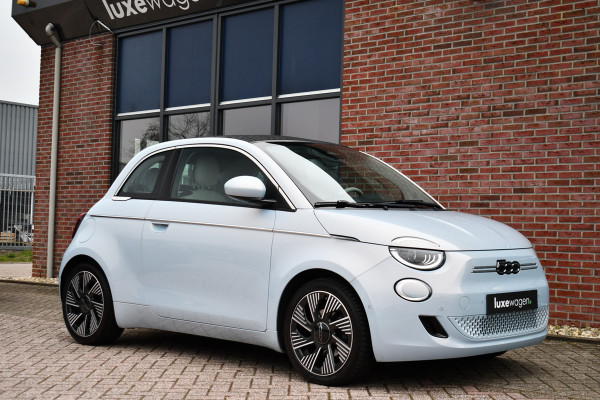 Fiat 500C La Prima 42 kWh Celestial Blue incl-Winterset ACC Stoelverw Camera Carplay