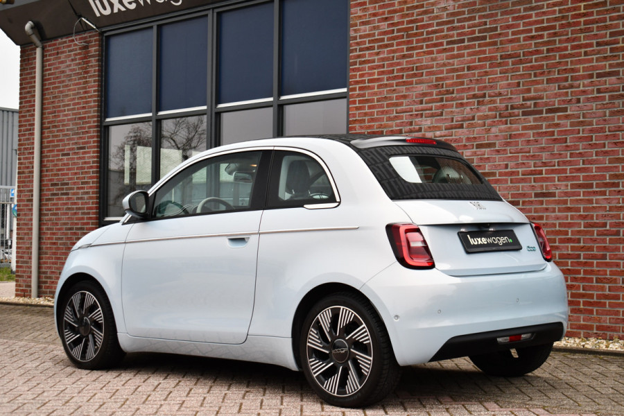 Fiat 500C La Prima 42 kWh Celestial Blue incl-Winterset ACC Stoelverw Camera Carplay