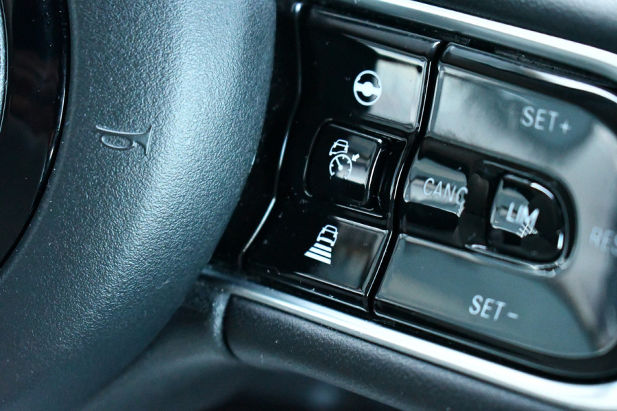 Fiat 500C La Prima 42 kWh Celestial Blue incl-Winterset ACC Stoelverw Camera Carplay