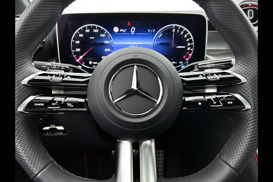 Mercedes-Benz GLC 300e 4MATIC AMG Line Achteruitrijcamera | Panaromadak | Navigatie | Memorypakket | alarm klasse 3 Inclusief 24 maanden Mercedes-Benz Certified garantie voor Europa.