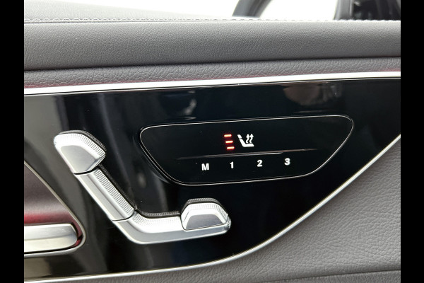 Mercedes-Benz GLC 300e 4MATIC AMG Line Achteruitrijcamera | Panaromadak | Navigatie | Memorypakket | alarm klasse 3 Inclusief 24 maanden Mercedes-Benz Certified garantie voor Europa.