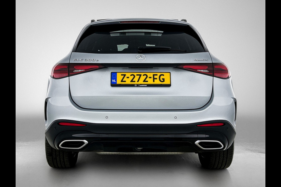 Mercedes-Benz GLC 300e 4MATIC AMG Line Achteruitrijcamera | Panaromadak | Navigatie | Memorypakket | alarm klasse 3 Inclusief 24 maanden Mercedes-Benz Certified garantie voor Europa.