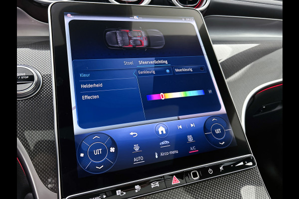 Mercedes-Benz GLC 300e 4MATIC AMG Line Achteruitrijcamera | Panaromadak | Navigatie | Memorypakket | alarm klasse 3 Inclusief 24 maanden Mercedes-Benz Certified garantie voor Europa.