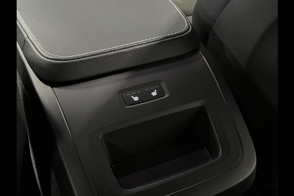 Volvo XC90 2.0 B5 AWD R-Design EX BPM | Open dak | Adapt. cruise | 360 camera | Stuur-/stoelverwarming | Memory | Keyless | Carplay