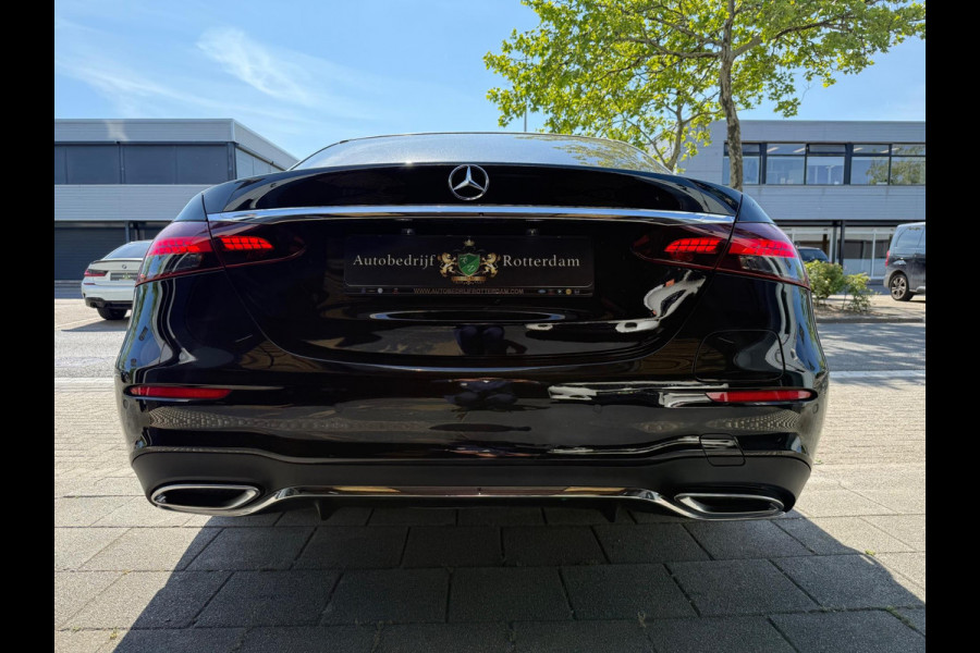 Mercedes-Benz E-Klasse 300 e AMG LEDER/NAVI/PANO/BURMESTER®