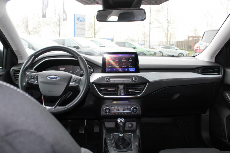 Ford FOCUS Wagon 1.0 EcoBoost 125 PK Trend Edition Business | Trekhaak | Winterpack | PDC V+A | Navigatie | Climate Control | Cruise Control