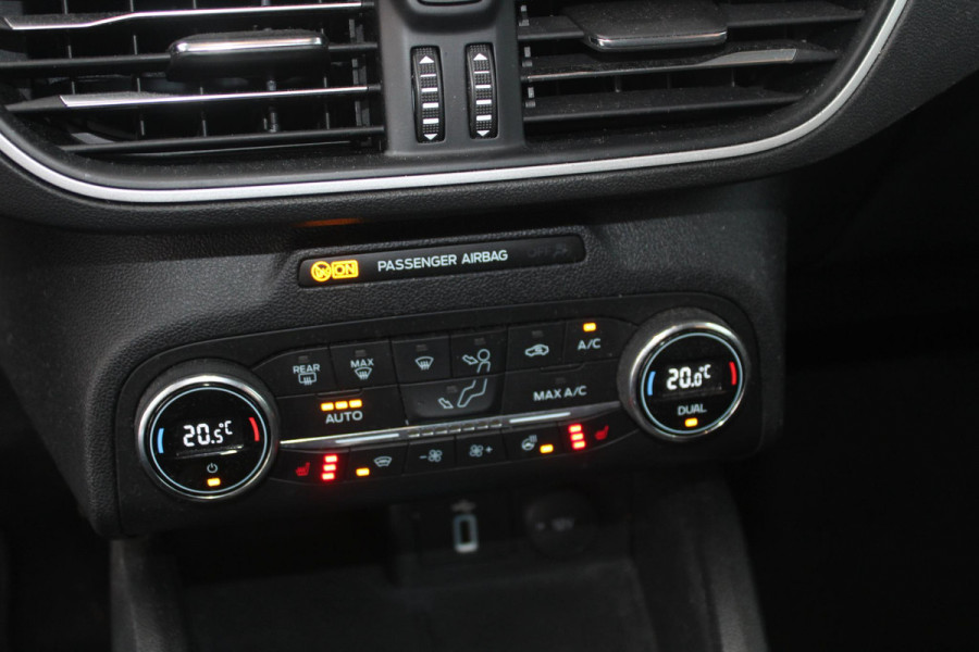 Ford FOCUS Wagon 1.0 EcoBoost 125 PK Trend Edition Business | Trekhaak | Winterpack | PDC V+A | Navigatie | Climate Control | Cruise Control