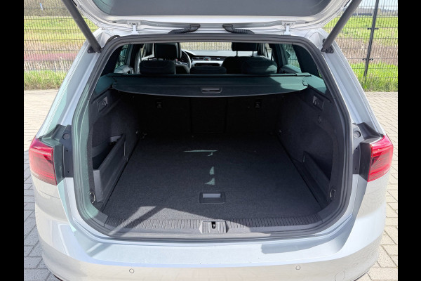 Volkswagen Passat Variant 1.4 TSI PHEV GTE Business| Carplay | PANO| Navi |Dealer onderhouden