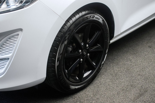 Ford Fiesta 1.1 Sport Edition ORG NL [ Cruise Control Parkeersensoren Lichtmetalen Velgen Airco ]