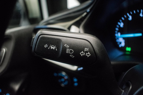 Ford Fiesta 1.1 Sport Edition ORG NL [ Cruise Control Parkeersensoren Lichtmetalen Velgen Airco ]