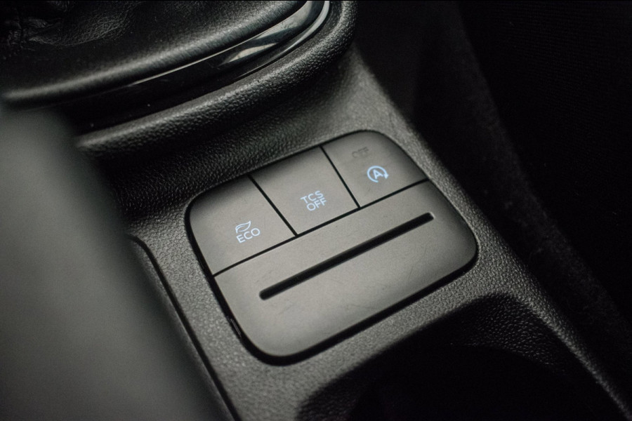 Ford Fiesta 1.1 Sport Edition ORG NL [ Cruise Control Parkeersensoren Lichtmetalen Velgen Airco ]
