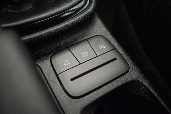 Ford Fiesta 1.1 Sport Edition ORG NL [ Cruise Control Parkeersensoren Lichtmetalen Velgen Airco ]