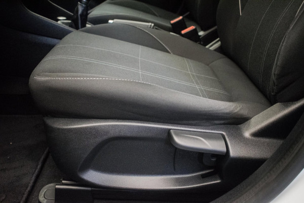 Ford Fiesta 1.1 Sport Edition ORG NL [ Cruise Control Parkeersensoren Lichtmetalen Velgen Airco ]