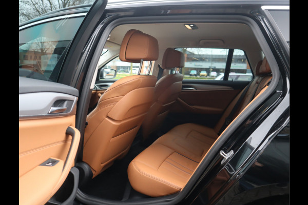 BMW 5 Serie Touring 520i High Executive Edition Trekhaak/ Stoelverw. / Leder