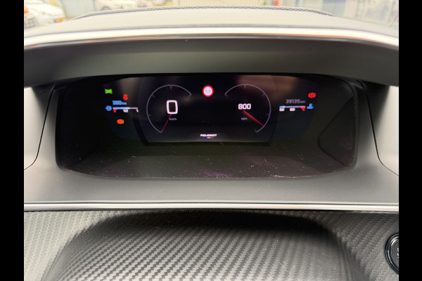 Peugeot 208 100pk GT (Camera - Keyless Entry - LED - Navigatie Automatische Airco - Draadloos laden - Apple Carplay - 3D Cockpit)