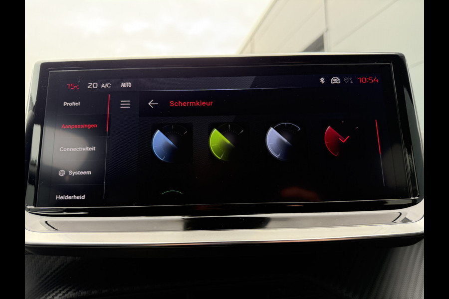 Peugeot 208 100pk GT (Camera - Keyless Entry - LED - Navigatie Automatische Airco - Draadloos laden - Apple Carplay - 3D Cockpit)