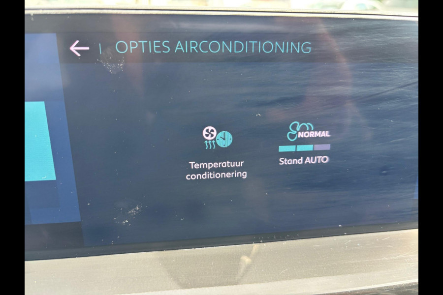 Citroën Ë-C4 Shine 50 kWh | Zeer compleet! | Rijklaar geleverd incl 12 maanden BOVAG garantie! |