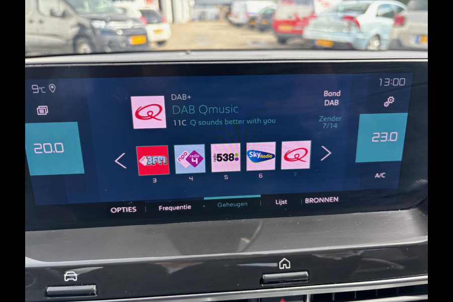 Citroën Ë-C4 Shine 50 kWh | Zeer compleet! | Rijklaar geleverd incl 12 maanden BOVAG garantie! |