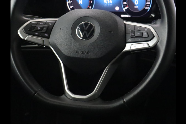 Volkswagen Golf 1.0 eTSI Life Business | Stoelverwarming | Massage | Carplay | Adaptive cruise | Sfeerverlichting | Navigatie | Park Assist | Getint glas | Full LED