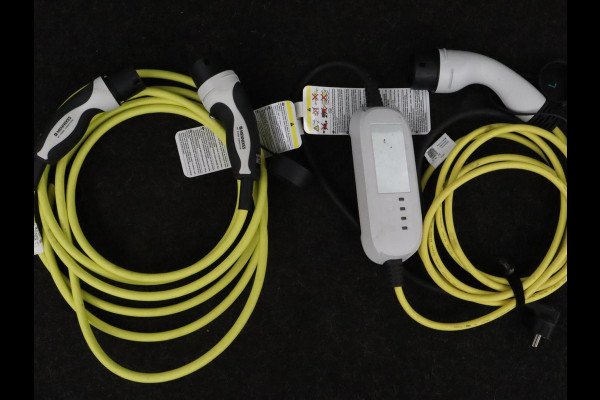 CUPRA Formentor 1.4 eHybrid | SOH 95% | Stoelverwarming | Carplay | Adaptive cruise | Sfeerverlichting | Navigatie | Keyless | Stuurverwarming | Full LED | PHEV | Plug In