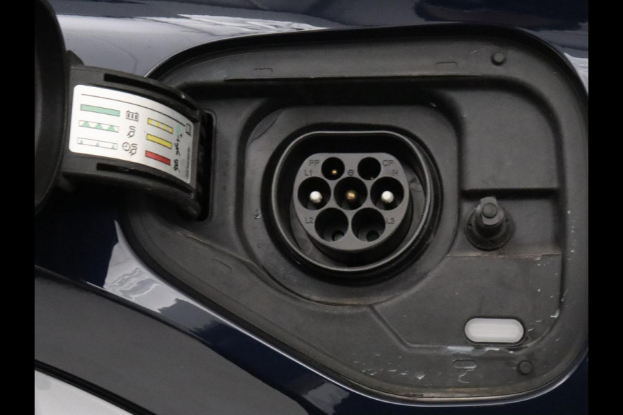 CUPRA Formentor 1.4 eHybrid | SOH 95% | Stoelverwarming | Carplay | Adaptive cruise | Sfeerverlichting | Navigatie | Keyless | Stuurverwarming | Full LED | PHEV | Plug In