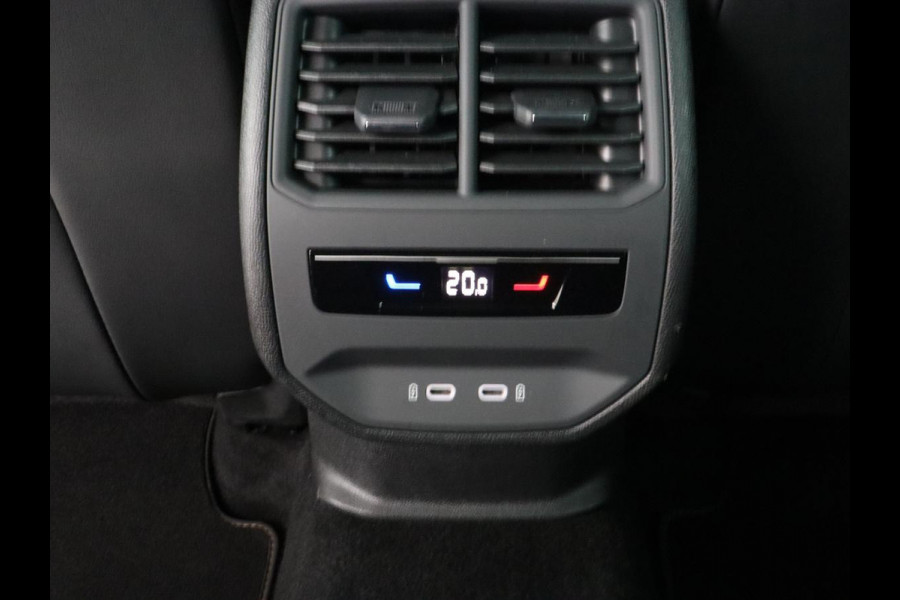 CUPRA Formentor 1.4 eHybrid | SOH 95% | Stoelverwarming | Carplay | Adaptive cruise | Sfeerverlichting | Navigatie | Keyless | Stuurverwarming | Full LED | PHEV | Plug In