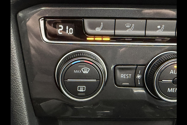 Volkswagen Tiguan 1.5 TSI ACT R-line Automaat Panorama Stoelverwarming 360 Camera+Pdc Clima Carplay Dab+ Digital Dash