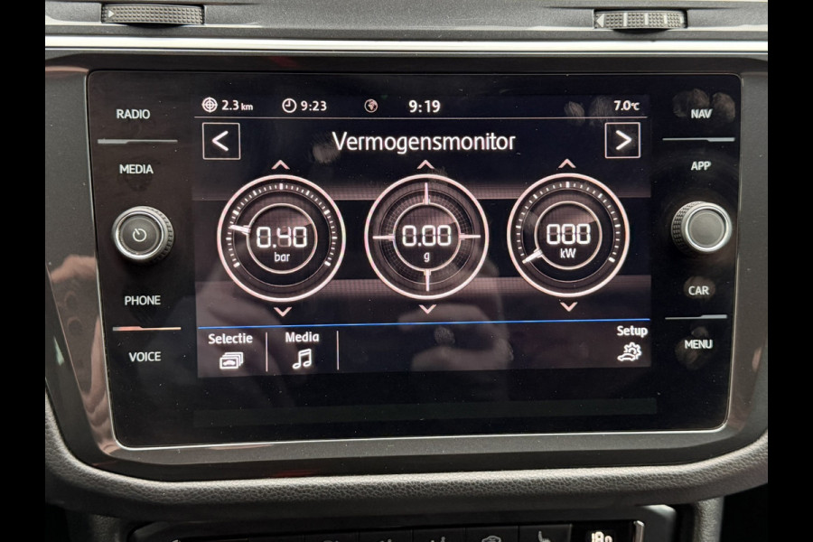 Volkswagen Tiguan 1.5 TSI ACT R-line Automaat Panorama Stoelverwarming 360 Camera+Pdc Clima Carplay Dab+ Digital Dash