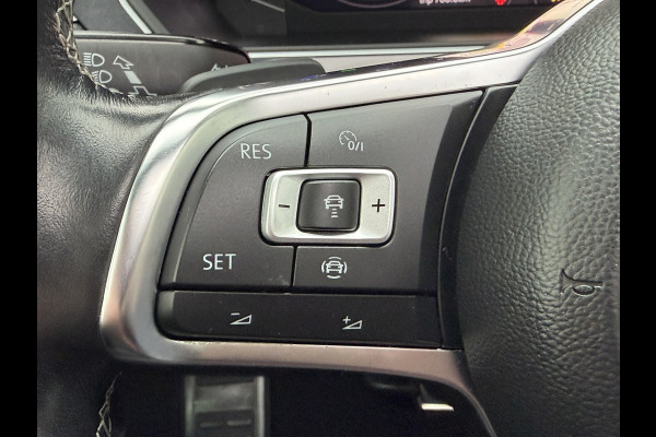 Volkswagen Tiguan 1.5 TSI ACT R-line Automaat Panorama Stoelverwarming 360 Camera+Pdc Clima Carplay Dab+ Digital Dash