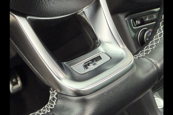 Volkswagen Tiguan 1.5 TSI ACT R-line Automaat Panorama Stoelverwarming 360 Camera+Pdc Clima Carplay Dab+ Digital Dash
