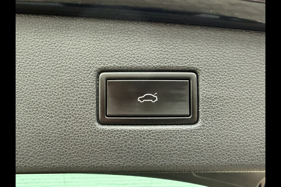 Volkswagen Tiguan 1.5 TSI ACT R-line Automaat Panorama Stoelverwarming 360 Camera+Pdc Clima Carplay Dab+ Digital Dash