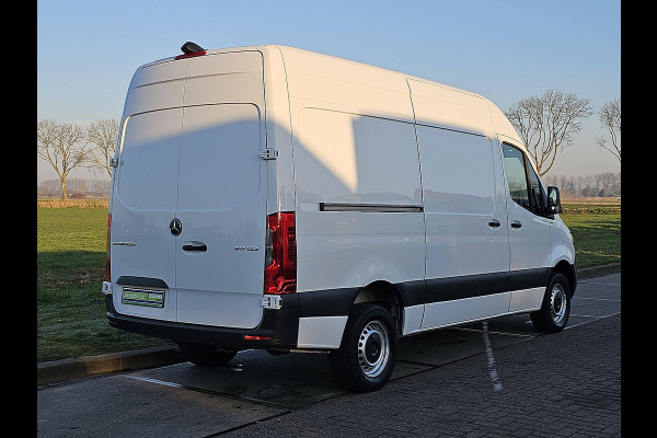 Mercedes-Benz Sprinter 317 L2H2 Automaat Mbux10 Navi Airco Cruise Camera Euro6 170 PK!