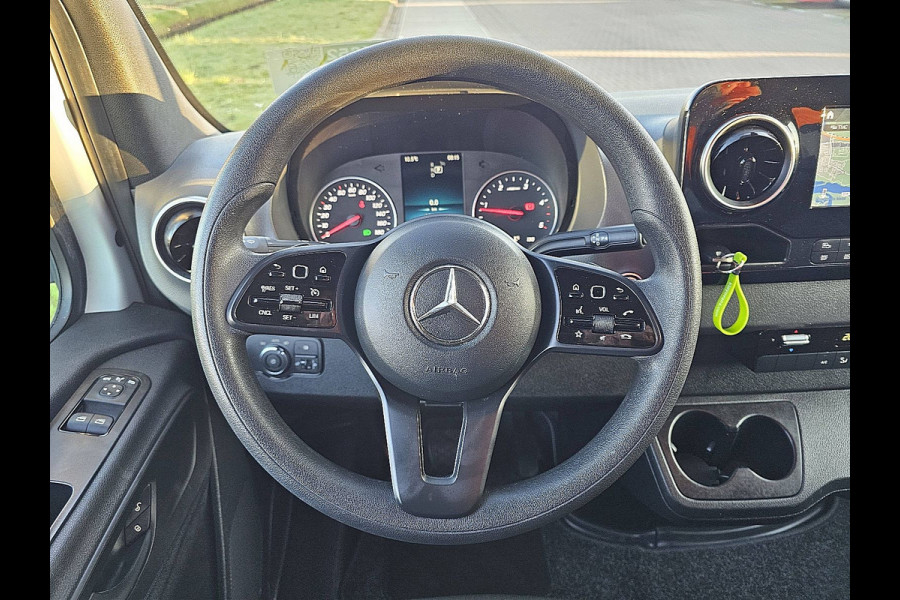 Mercedes-Benz Sprinter 317 L2H2 Automaat Mbux10 Navi Airco Cruise Camera Euro6 170 PK!