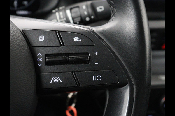 Hyundai i20 1.0 T-GDI Comfort | Trekhaak | Caplay | Camera | Dodehoek detectie | Airco | Cruise control | DAB | Bluetooth