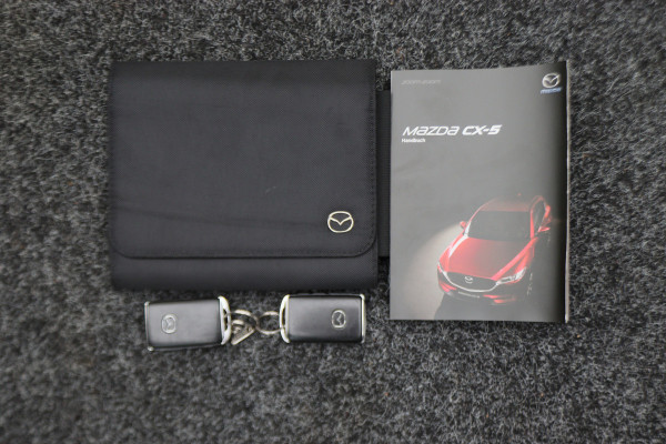Mazda CX-5 2.0 SkyActiv-G 165 LED, Apple Carplay, Head-Up, 360° Camera, Trekhaak, 19"