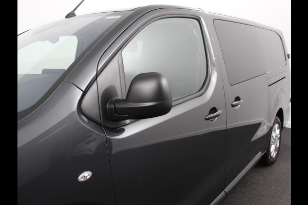 Opel Vivaro 2.0 Diesel 180 S&S L3 Automaat Dubbele Cabine | 2 schuifdeuren | Android Auto/Apple CarPlay | Navigatie | Keyless Entry&Start | Climate Control | Camera | Cruise Control | Houten afwerking laadruimte | Trekhaak | Lichtmetalen velgen