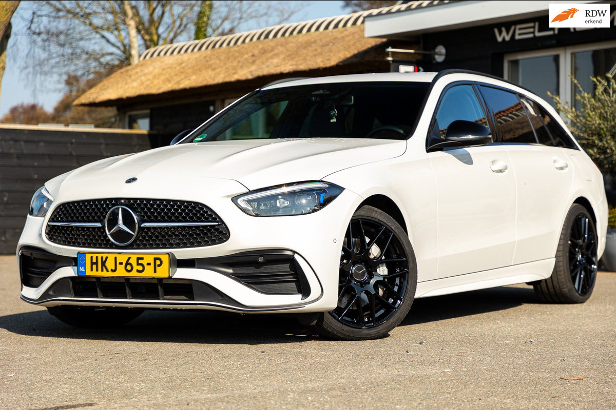 Mercedes-Benz C-Klasse Estate 300 e Luxury Line i phev I Leder I Carplay I Digital Light I AMG I Dealeronderhouden I