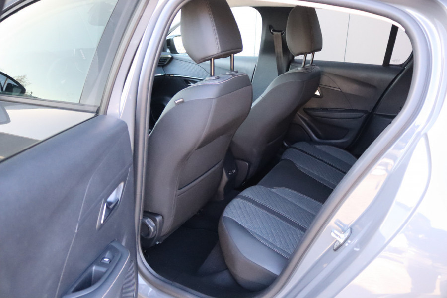 Peugeot 208 1.2 PureT. 100PK Allure Carplay-android/Parkeerhulp/Cruise-control