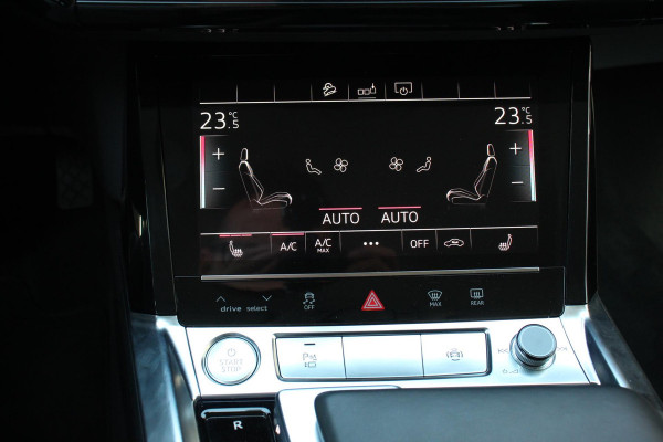 Audi e-tron 55 Quattro Advanced Tour Pack | LED Matrix | 20" Lichtmetalen Velgen | PDC VA | Camera | Leder | DAB+ | Digitale cockpit