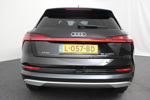 Audi e-tron 55 Quattro Advanced Tour Pack | LED Matrix | 20" Lichtmetalen Velgen | PDC VA | Camera | Leder | DAB+ | Digitale cockpit