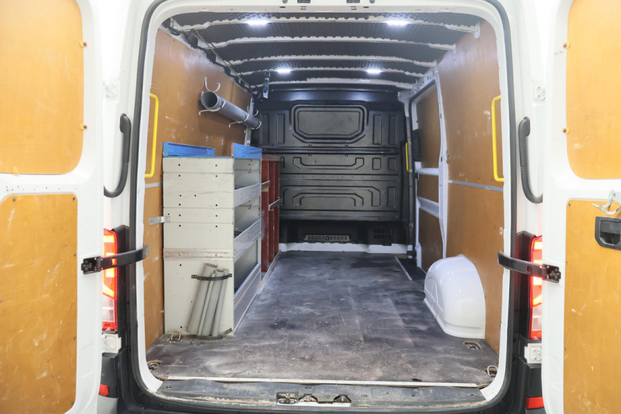 MAN TGE 30 2.0 L3H2 3-Zits, Camera, Apple Carplay, Cruise, Airco