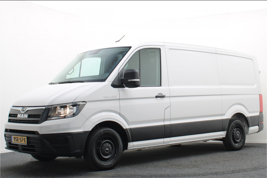 MAN TGE 30 2.0 L3H2 3-Zits, Camera, Apple Carplay, Cruise, Airco