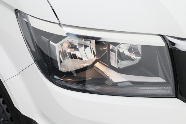 MAN TGE 30 2.0 L3H2 3-Zits, Camera, Apple Carplay, Cruise, Airco